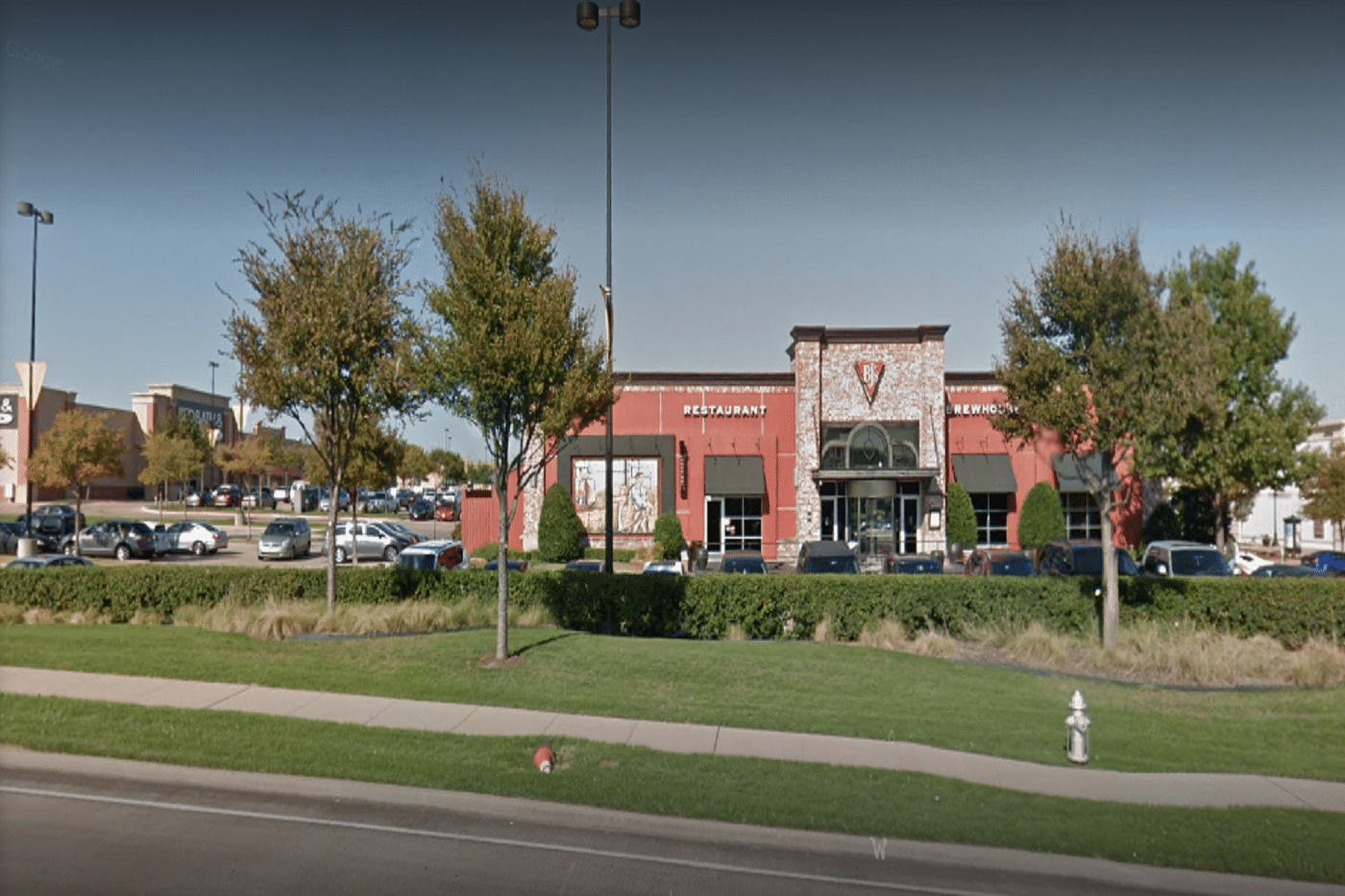 BJ's Restaurant and Brewhouse Arlington Texas