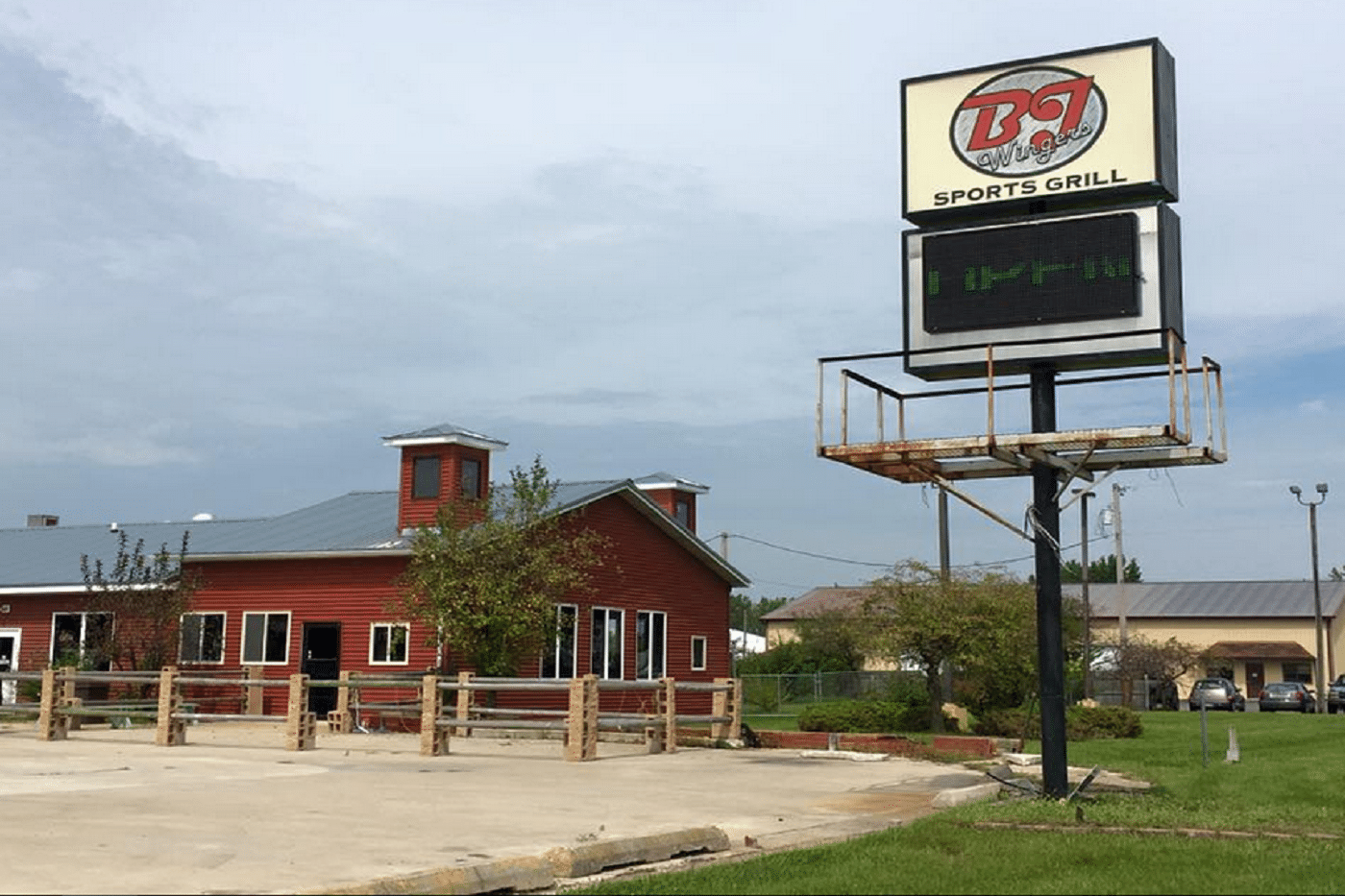 BJ Wingers, Monticello, Indiana